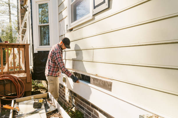 Trusted Vinyl Siding service in Middlebury, CT - Creative Siding